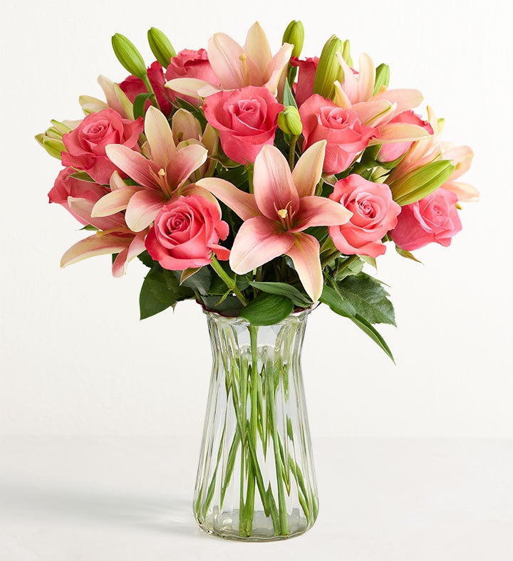 Ramo de Rosas Magníficas con Florero